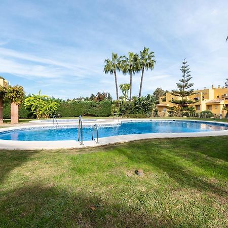 Apartamento Duplex Los Cartujanos I Marbella Luaran gambar