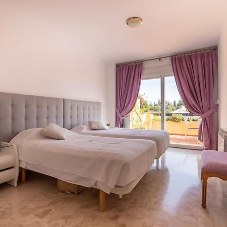 Apartamento Duplex Los Cartujanos I Marbella Luaran gambar